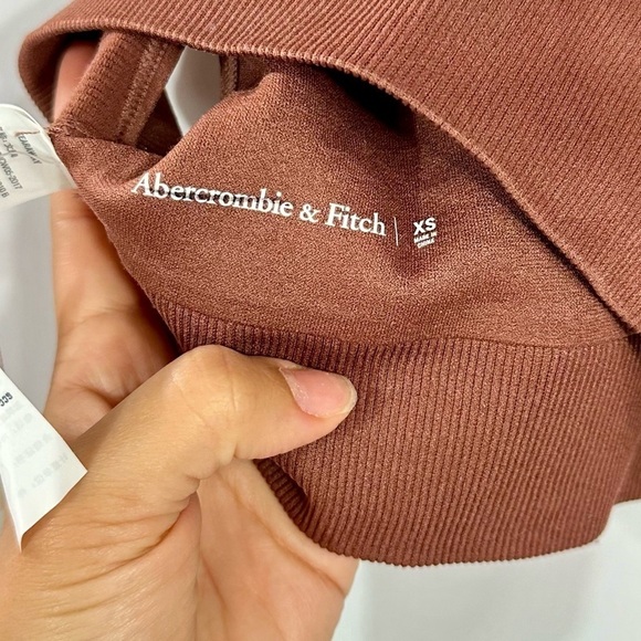 Abercrombie & Fitch brown ribbed v neck bra size XS - Picture 3 of 4
